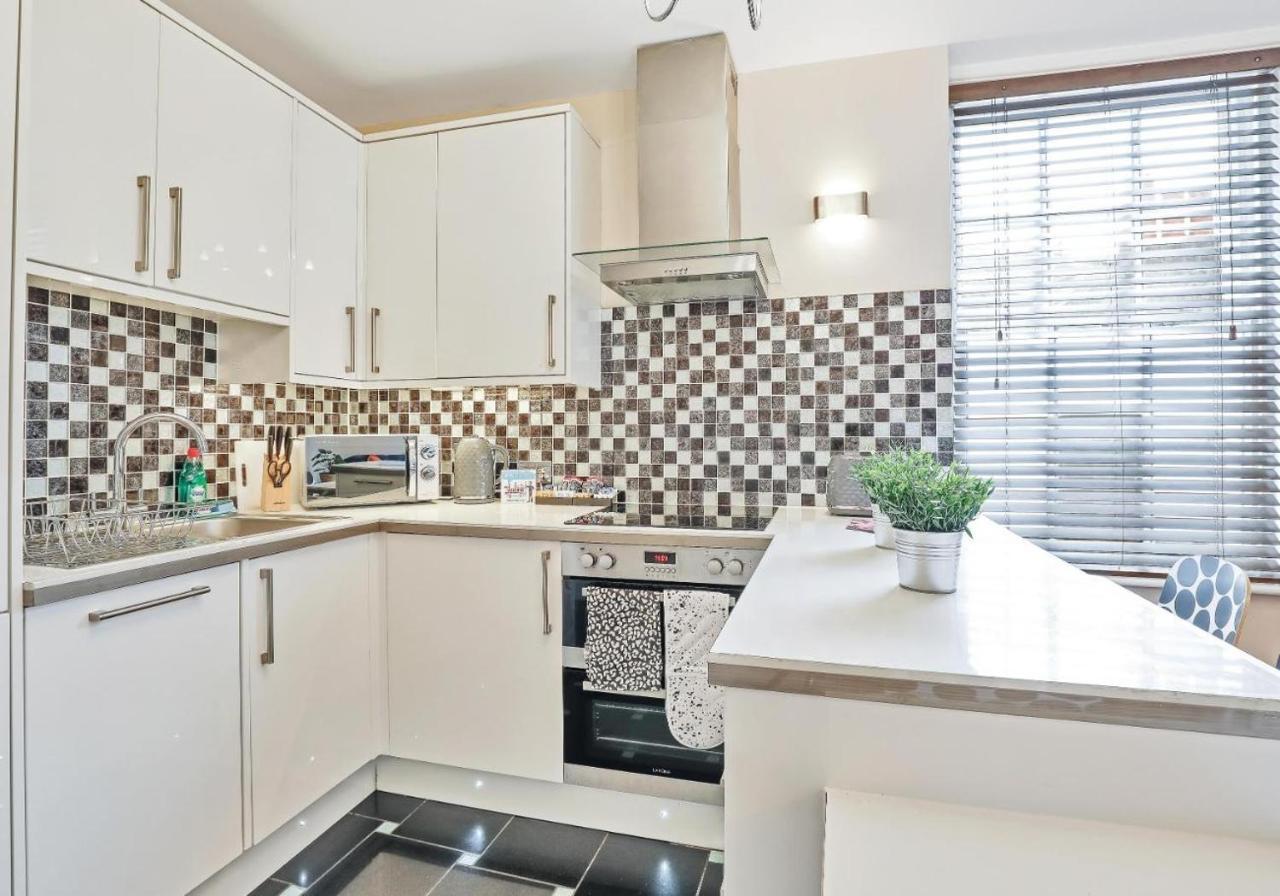 Central Lanes Pad By My Getaways Free Parking For One Car Hove Extérieur photo